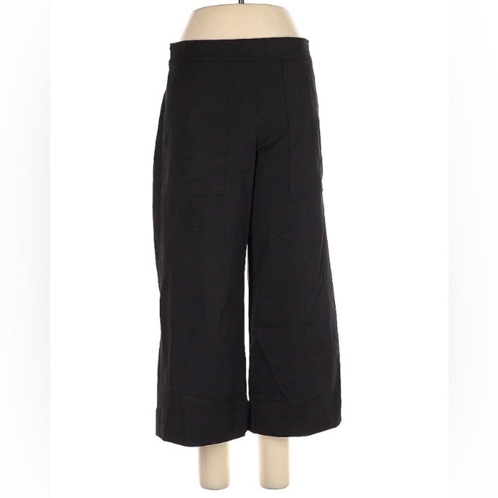 Spanx cropped wide leg pull on pant with flat front packets size Large